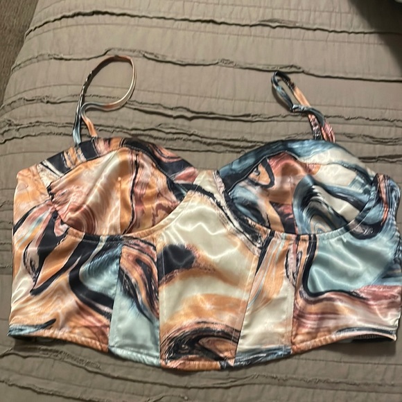 A Marble Crop top Corset Made By Kendall & Kylie size Medium, Silk. - Picture 1 of 3